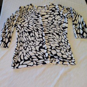 Size Med Ladies Black & White 3/4 Sleeve Button Down Cardigan